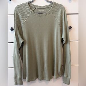 AE Plush Long-sleeve Crew Neck Tee